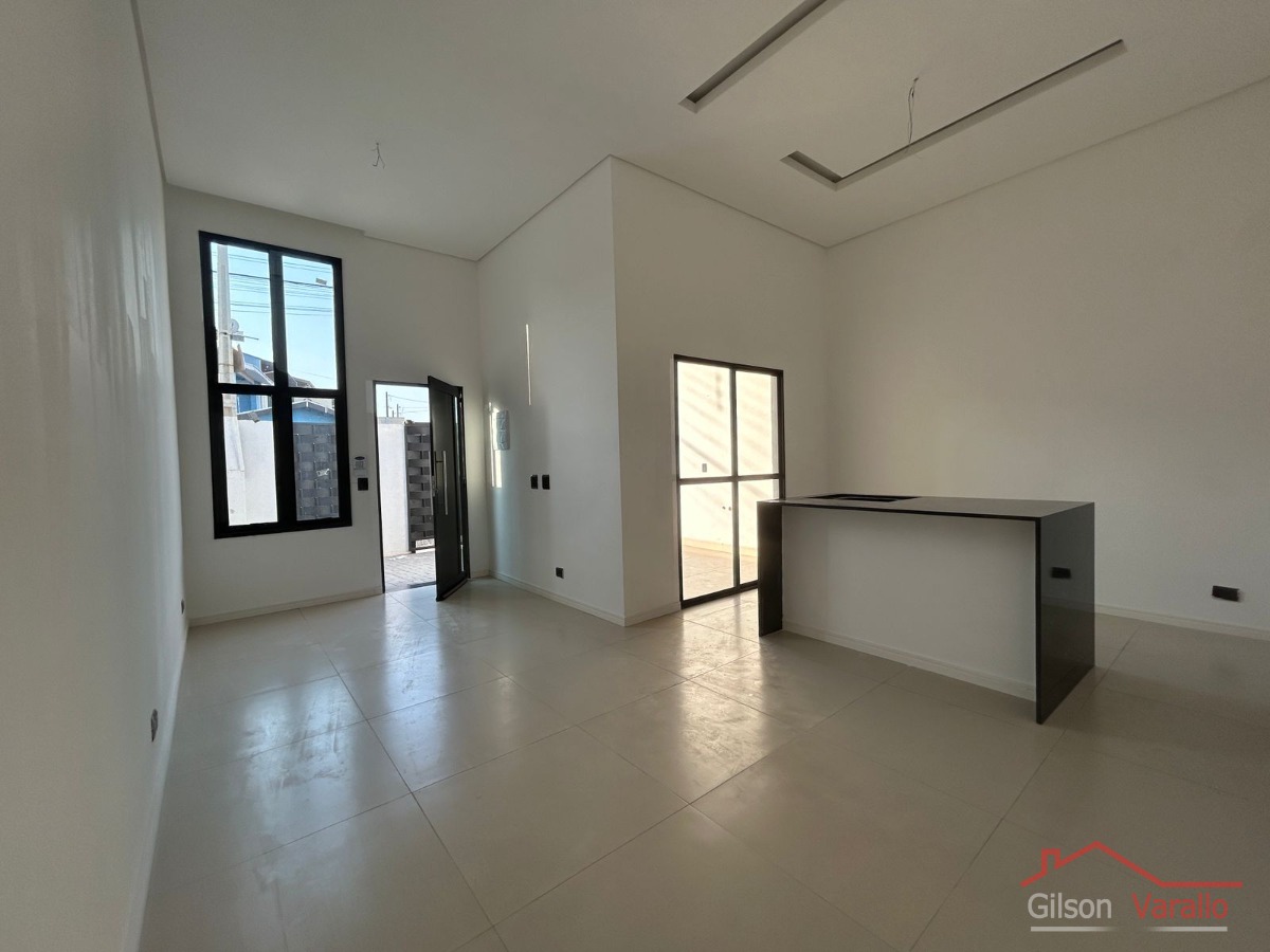 Casa à venda com 3 quartos, 83m² - Foto 2